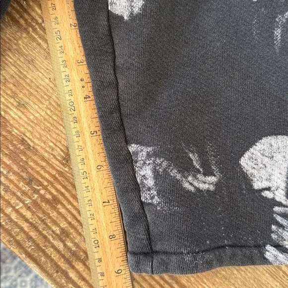 Off-White Black Graphic “Mary” Skater Track Shorts - Men’s XS - 9”